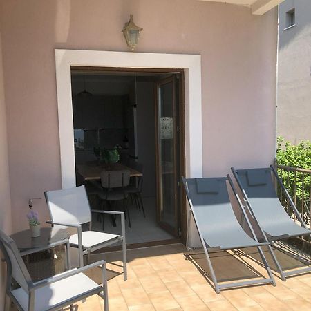 Palio Beach House Palaiontsiflikion Bagian luar foto
