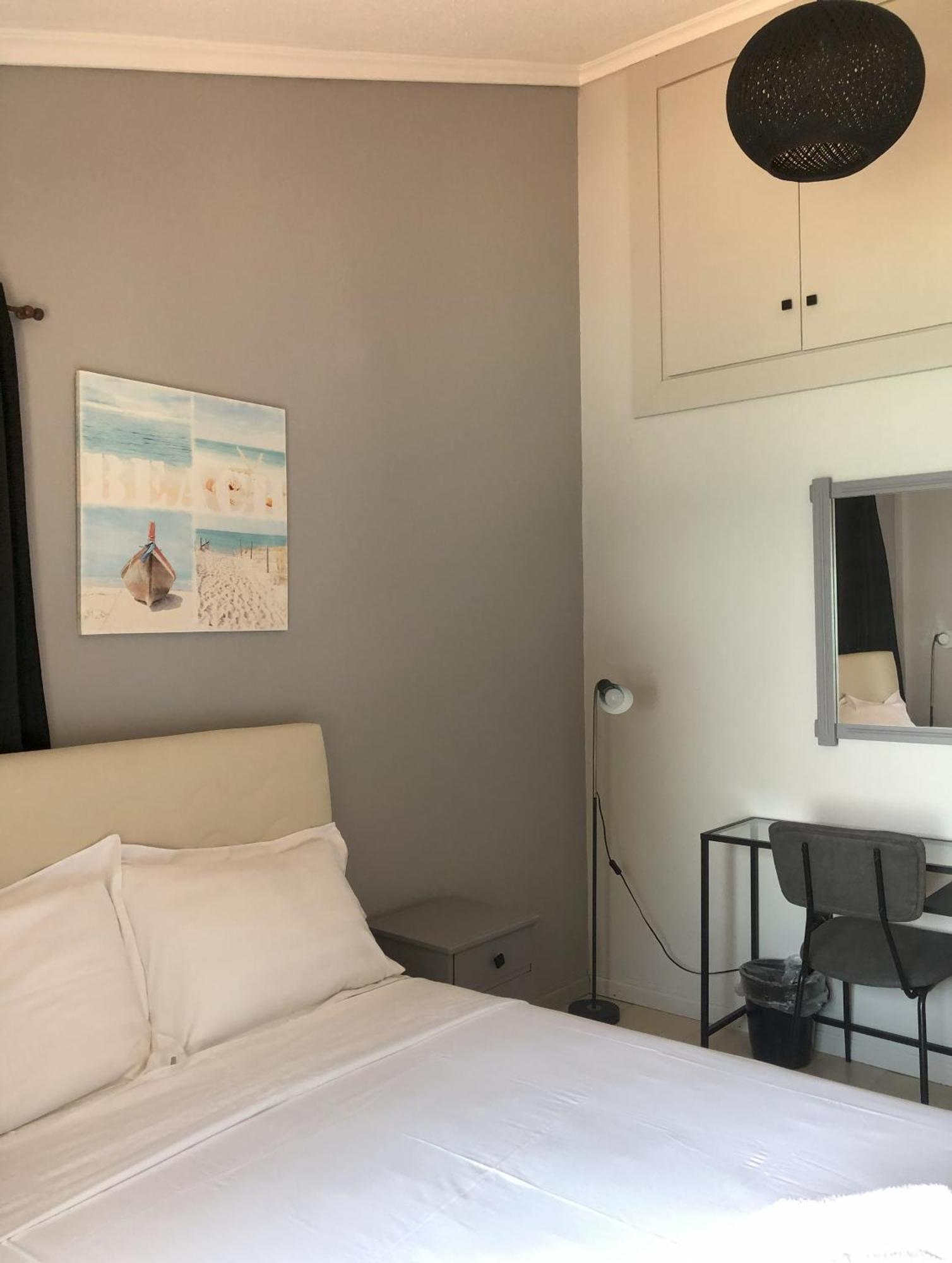 Palio Beach House Palaiontsiflikion Bagian luar foto
