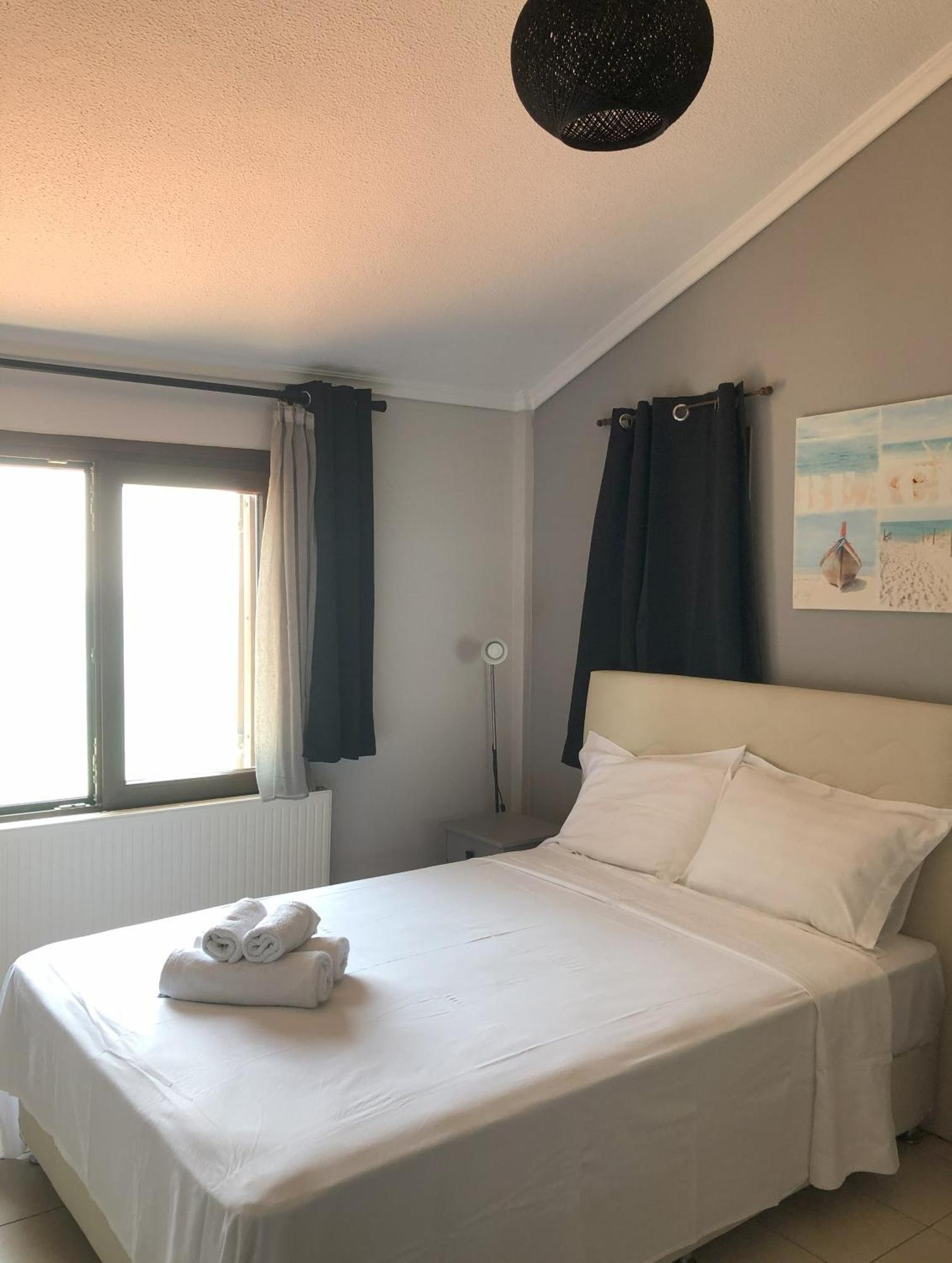 Palio Beach House Palaiontsiflikion Bagian luar foto